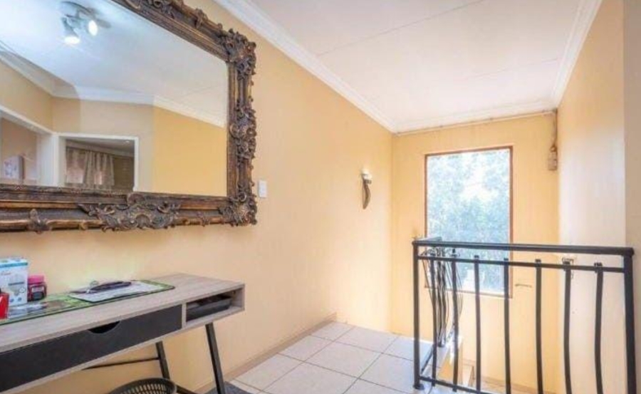 3 Bedroom Property for Sale in Willowbrook Gauteng
