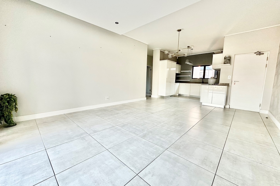 2 Bedroom Property for Sale in The Polofields Gauteng