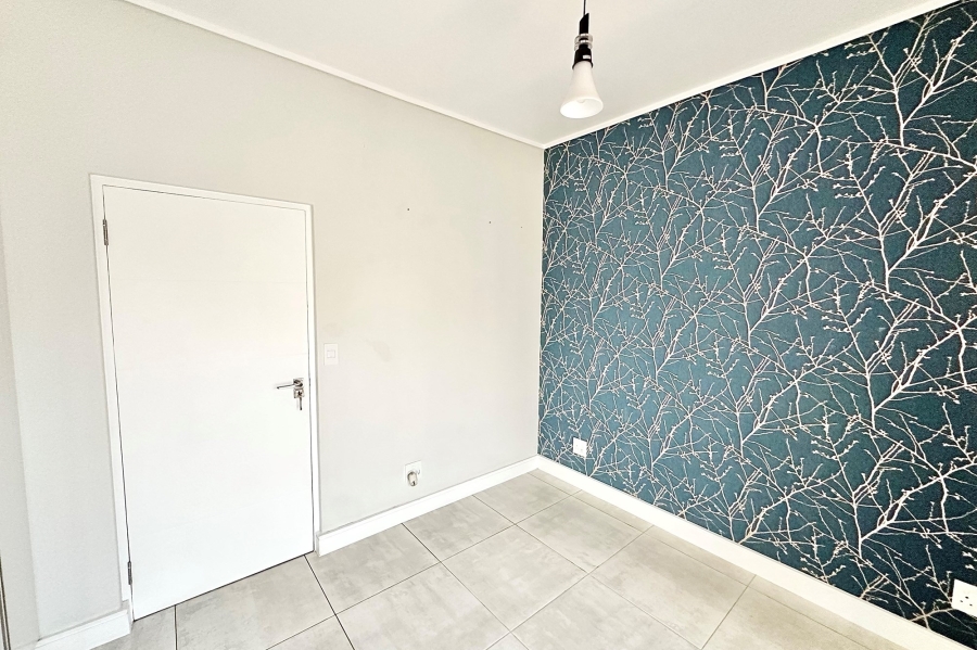 2 Bedroom Property for Sale in The Polofields Gauteng
