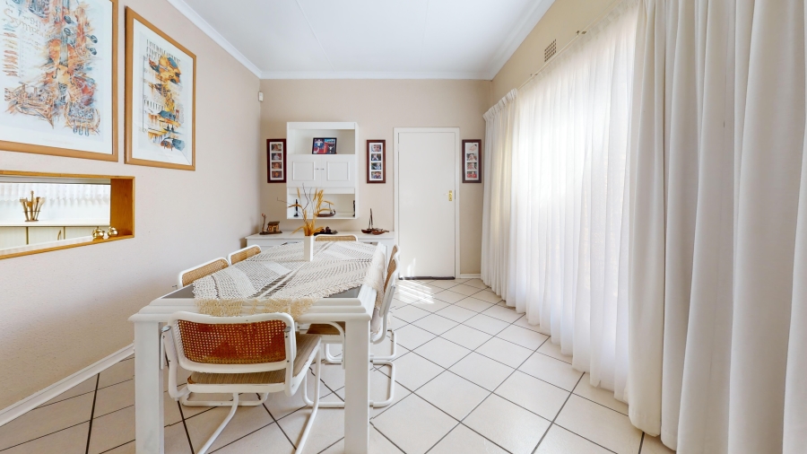 3 Bedroom Property for Sale in Sunward Park Gauteng
