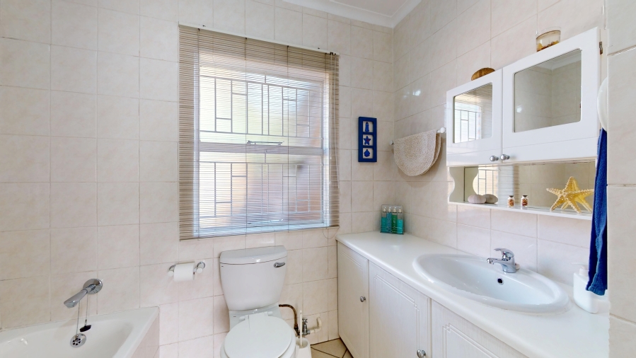 3 Bedroom Property for Sale in Sunward Park Gauteng