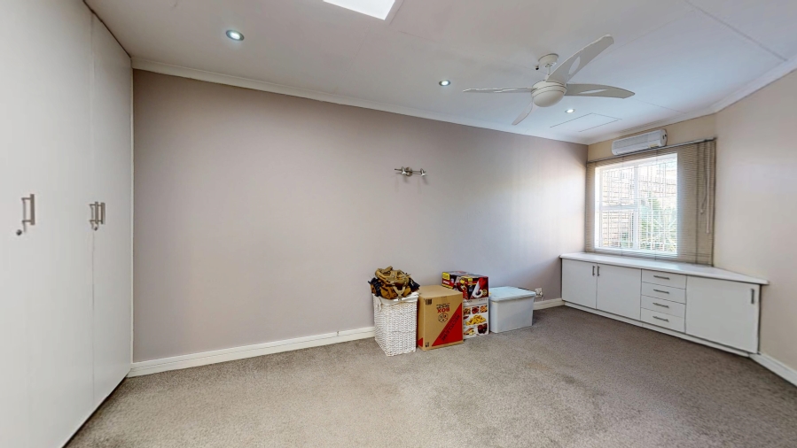 3 Bedroom Property for Sale in Sunward Park Gauteng