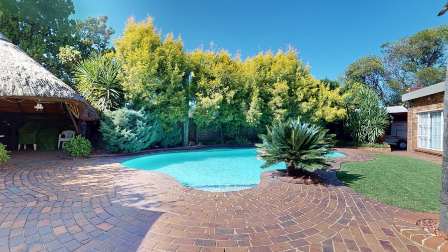 3 Bedroom Property for Sale in Sunward Park Gauteng