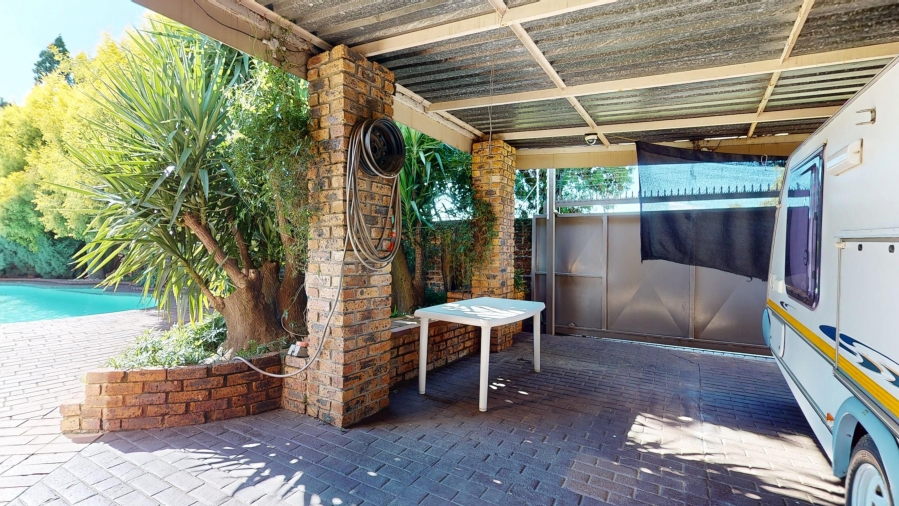 3 Bedroom Property for Sale in Sunward Park Gauteng