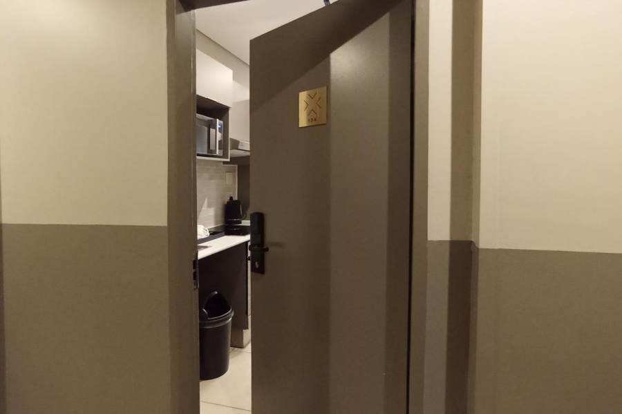 1 Bedroom Property for Sale in Sandown Gauteng