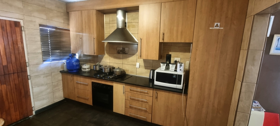 3 Bedroom Property for Sale in Wychwood Gauteng
