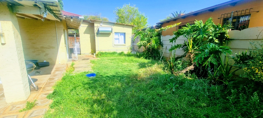 3 Bedroom Property for Sale in Wychwood Gauteng