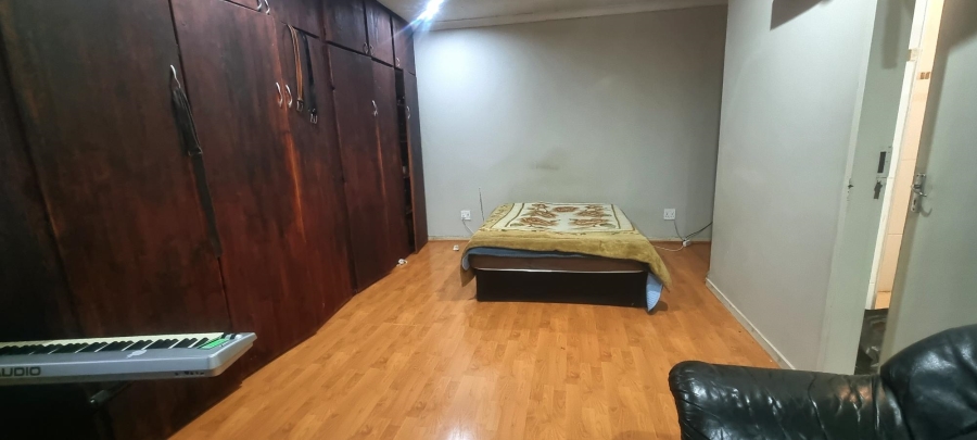 3 Bedroom Property for Sale in Wychwood Gauteng