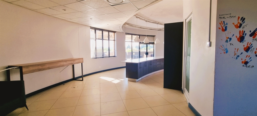 To Let commercial Property for Rent in Edenburg Gauteng