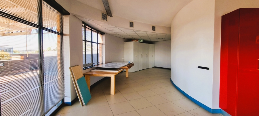 To Let commercial Property for Rent in Edenburg Gauteng