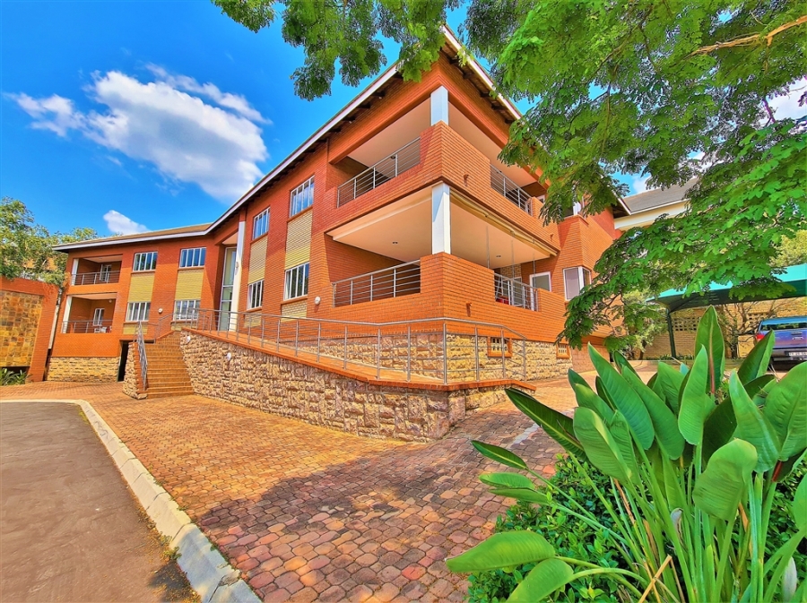 Commercial Property for Sale in Fourways Gauteng