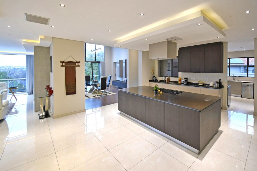 5 Bedroom Property for Sale in Bryanston Gauteng