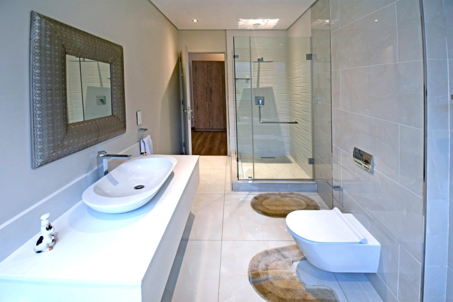 5 Bedroom Property for Sale in Bryanston Gauteng