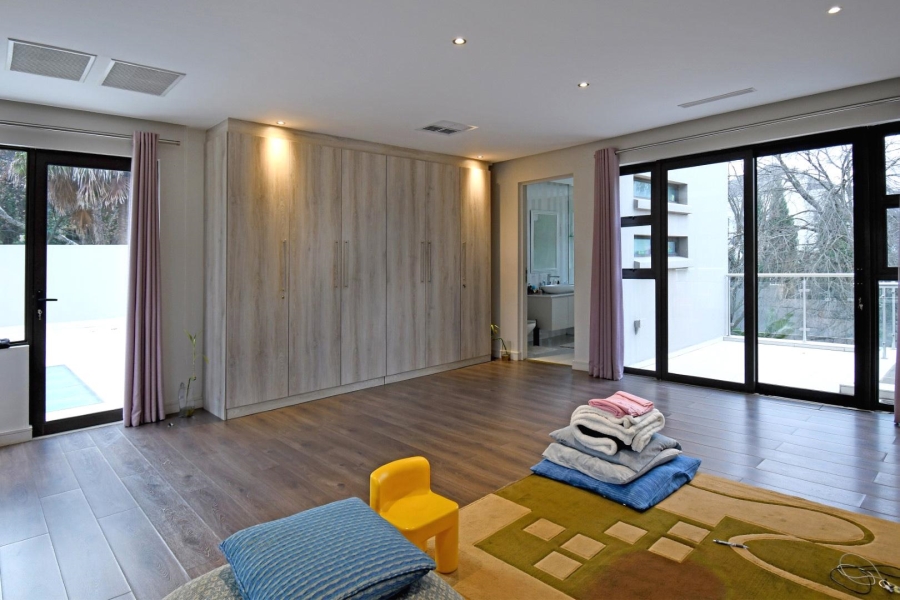 5 Bedroom Property for Sale in Bryanston Gauteng