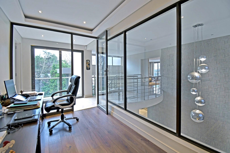 5 Bedroom Property for Sale in Bryanston Gauteng