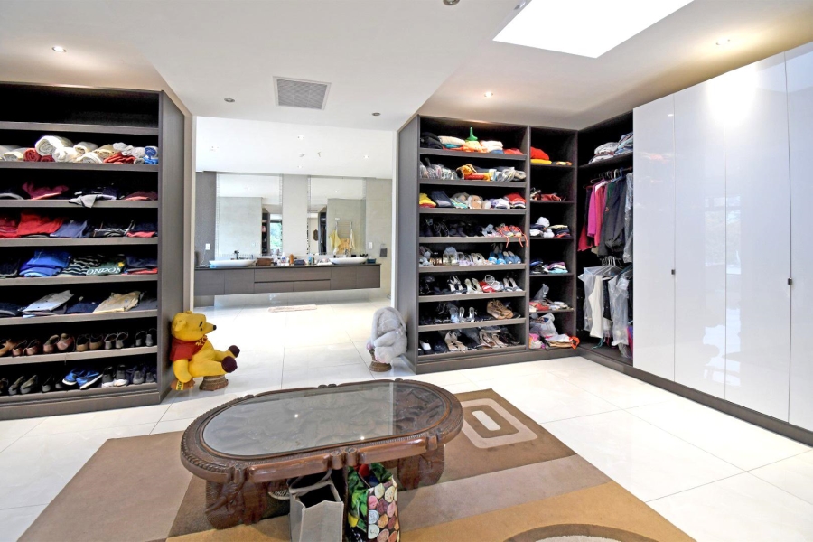 5 Bedroom Property for Sale in Bryanston Gauteng
