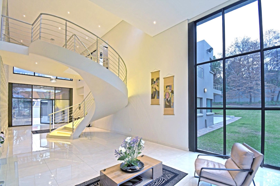 5 Bedroom Property for Sale in Bryanston Gauteng