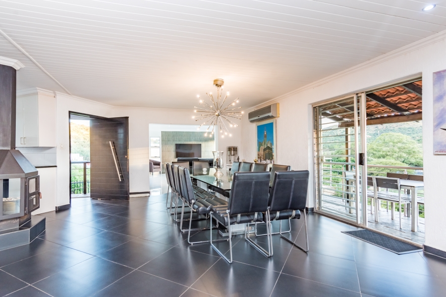 5 Bedroom Property for Sale in Helderkruin Gauteng