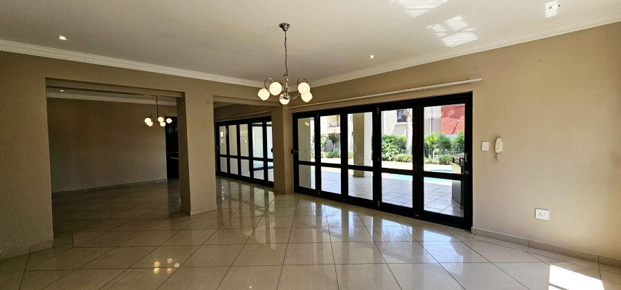 5 Bedroom Property for Sale in Willow Acres Ext 10 Gauteng