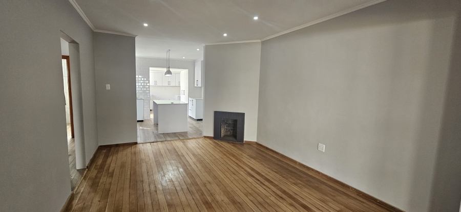 To Let 3 Bedroom Property for Rent in Modderfontein Gauteng