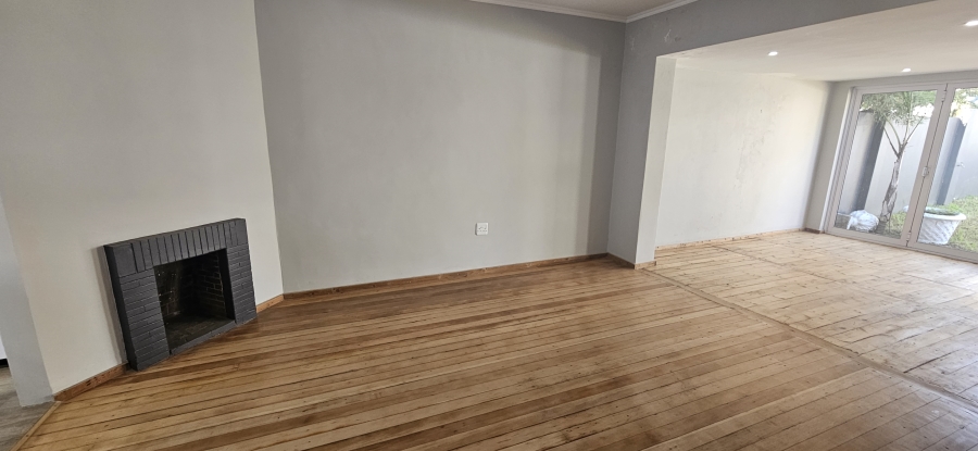 To Let 3 Bedroom Property for Rent in Modderfontein Gauteng