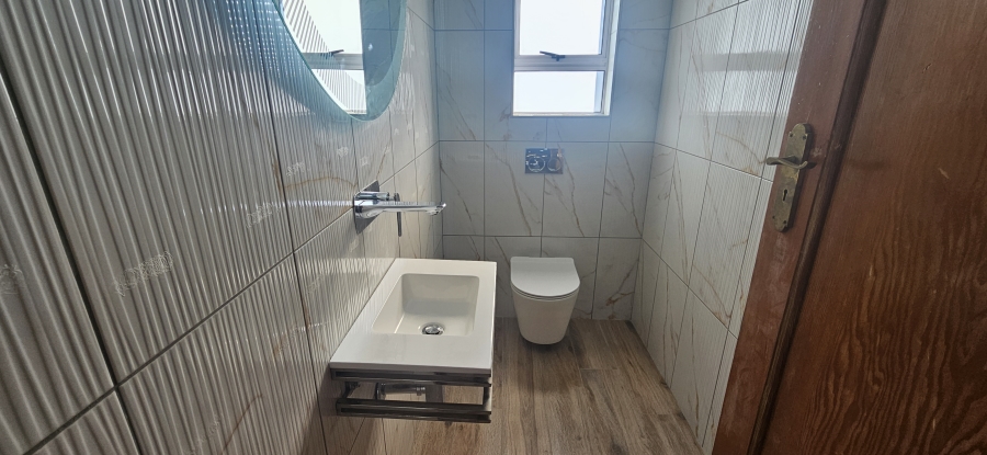 To Let 3 Bedroom Property for Rent in Modderfontein Gauteng