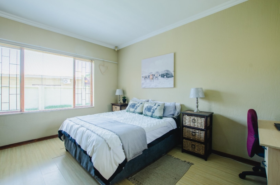 2 Bedroom Property for Sale in Queenswood Gauteng