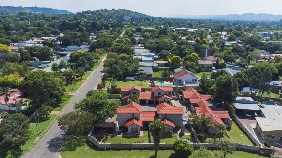 2 Bedroom Property for Sale in Queenswood Gauteng