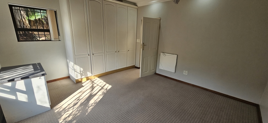 5 Bedroom Property for Sale in Meyersdal Gauteng