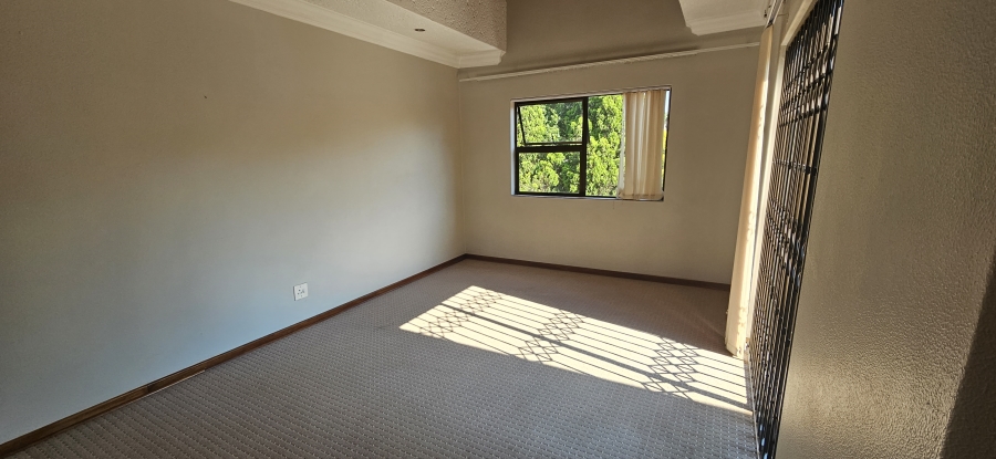 5 Bedroom Property for Sale in Meyersdal Gauteng