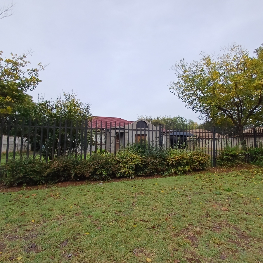 3 Bedroom Property for Sale in Meyerton Central Gauteng