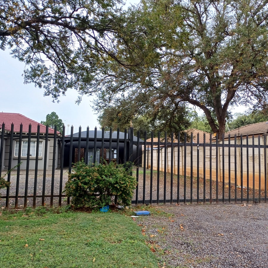 3 Bedroom Property for Sale in Meyerton Central Gauteng