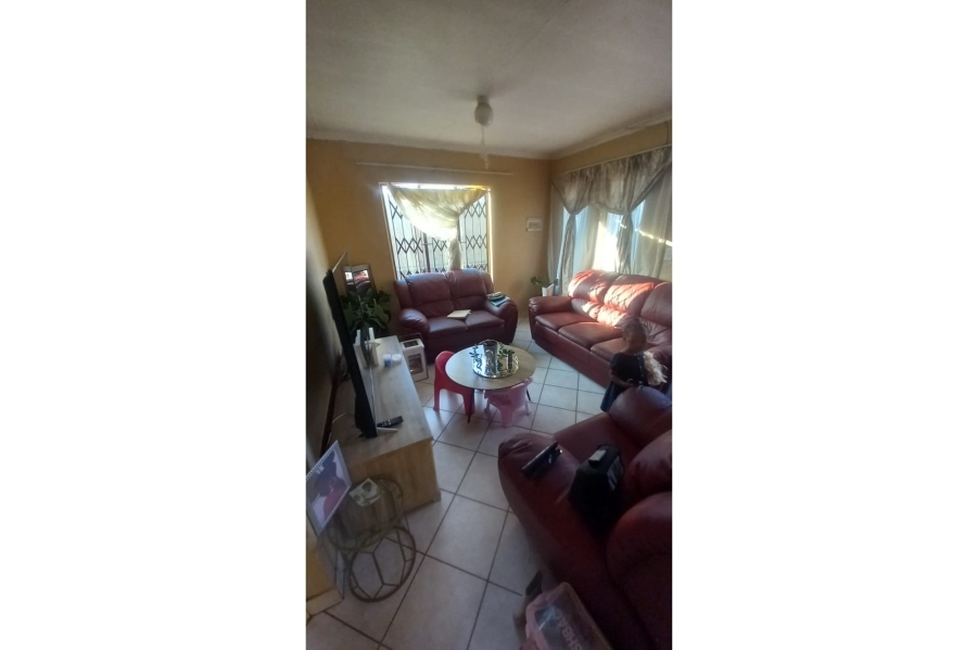 2 Bedroom Property for Sale in Mahube Valley Gauteng