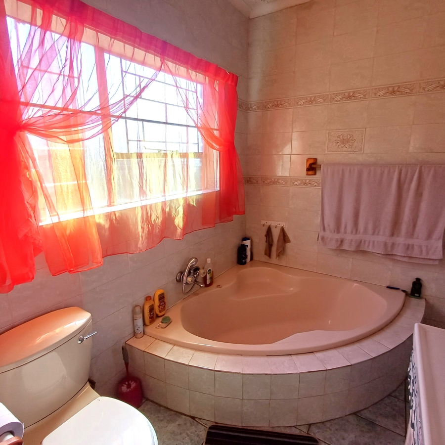3 Bedroom Property for Sale in Riversdale Gauteng