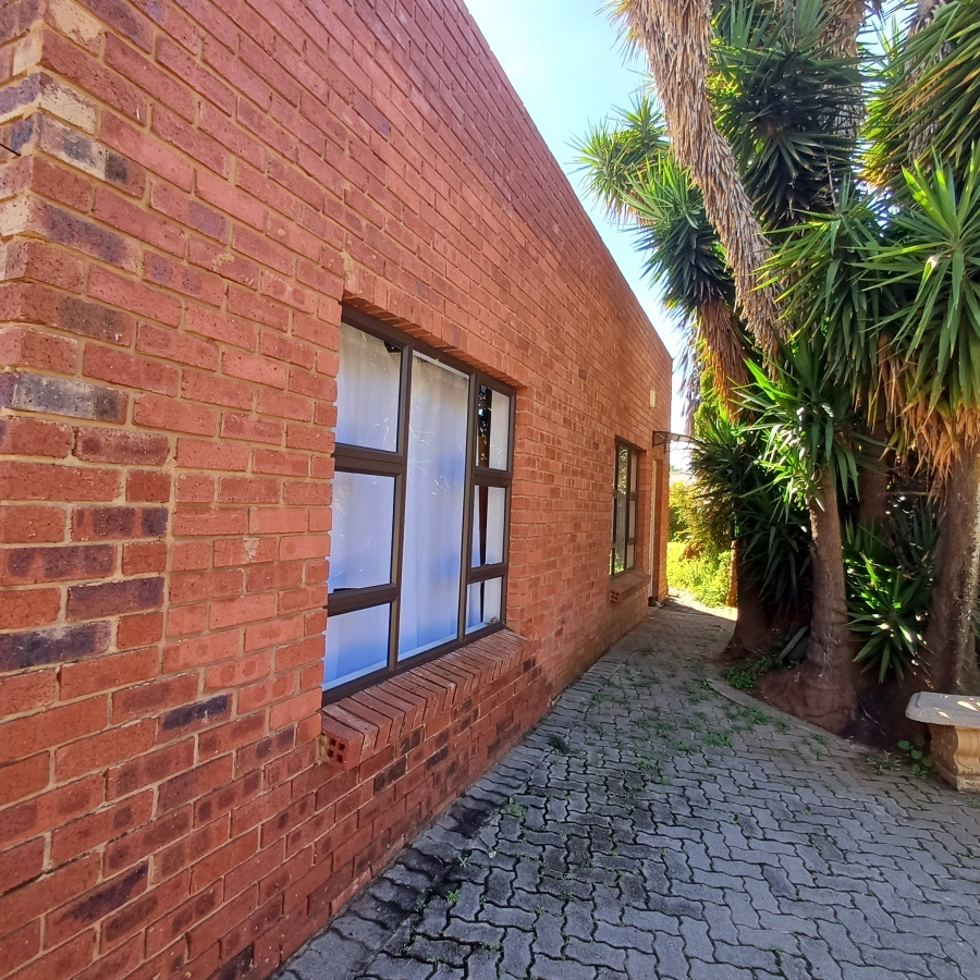 3 Bedroom Property for Sale in Riversdale Gauteng