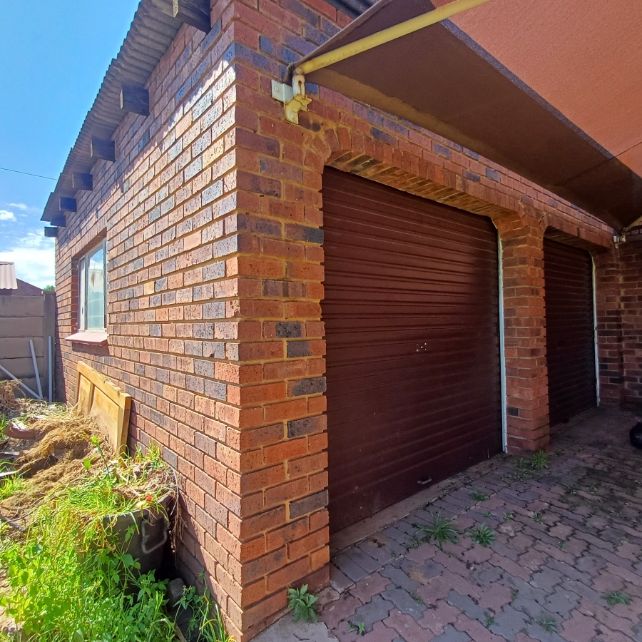 3 Bedroom Property for Sale in Riversdale Gauteng