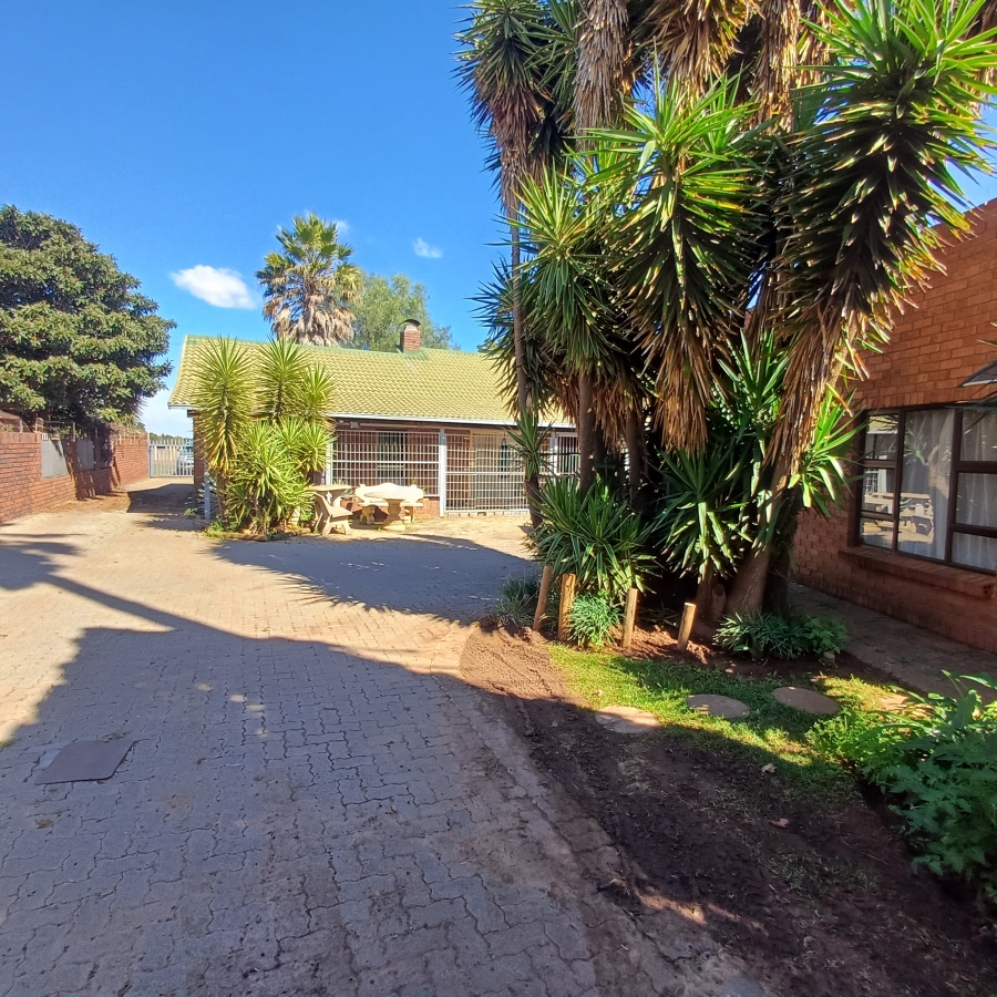 3 Bedroom Property for Sale in Riversdale Gauteng
