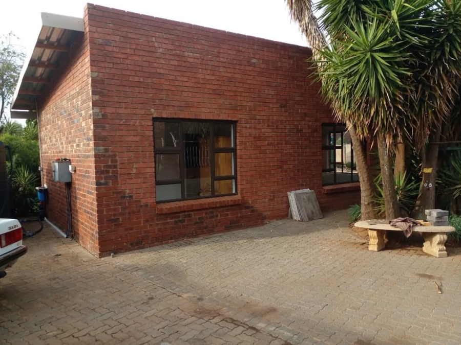 3 Bedroom Property for Sale in Riversdale Gauteng