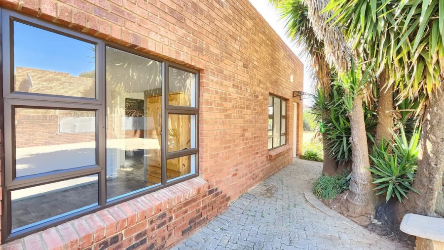 3 Bedroom Property for Sale in Riversdale Gauteng