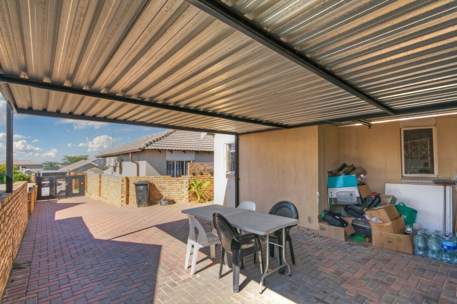 3 Bedroom Property for Sale in Cosmo City Gauteng