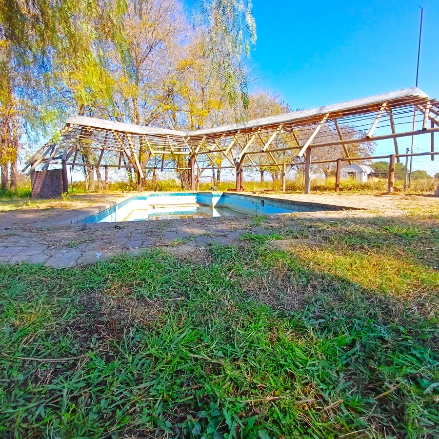 3 Bedroom Property for Sale in Boltonwold Gauteng