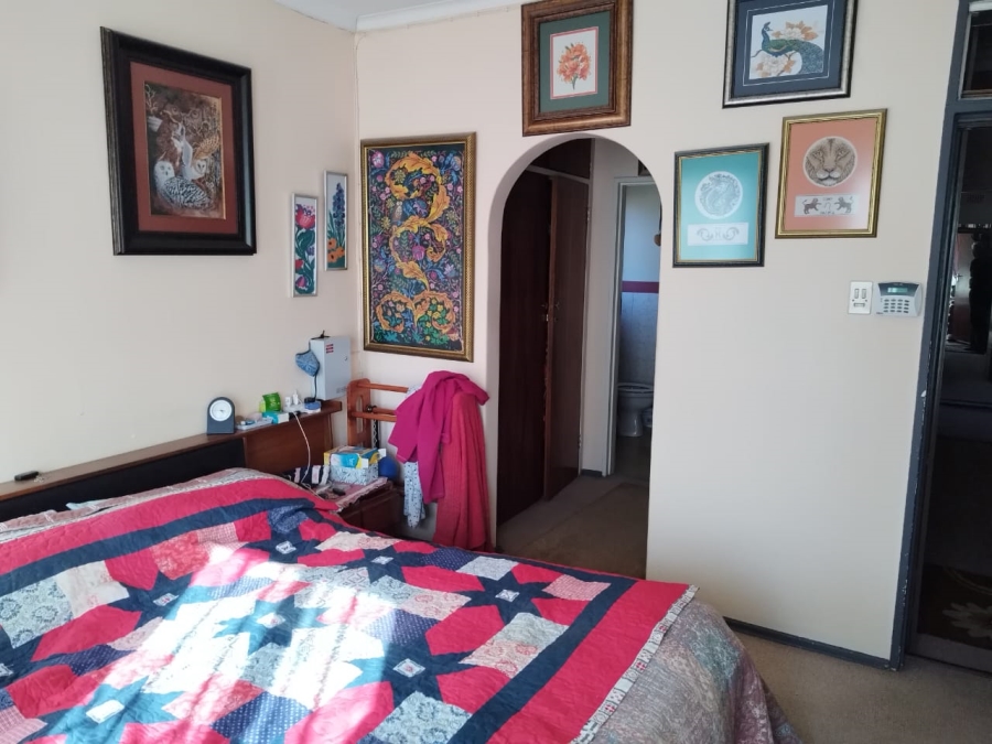 3 Bedroom Property for Sale in Van Riebeeck Park Gauteng