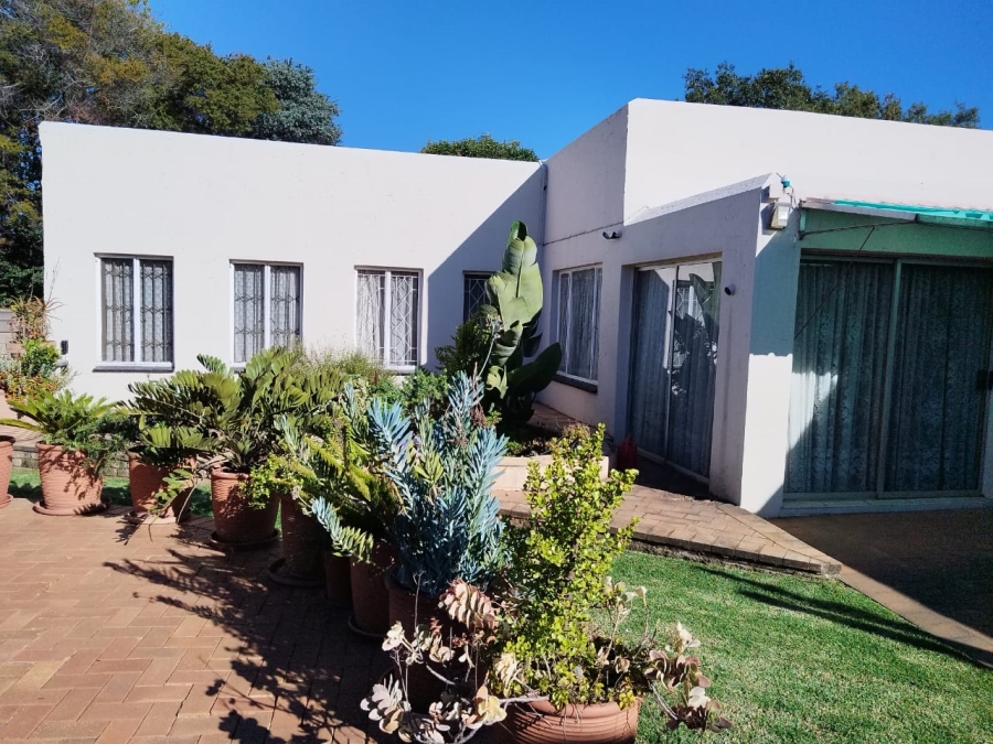 3 Bedroom Property for Sale in Van Riebeeck Park Gauteng