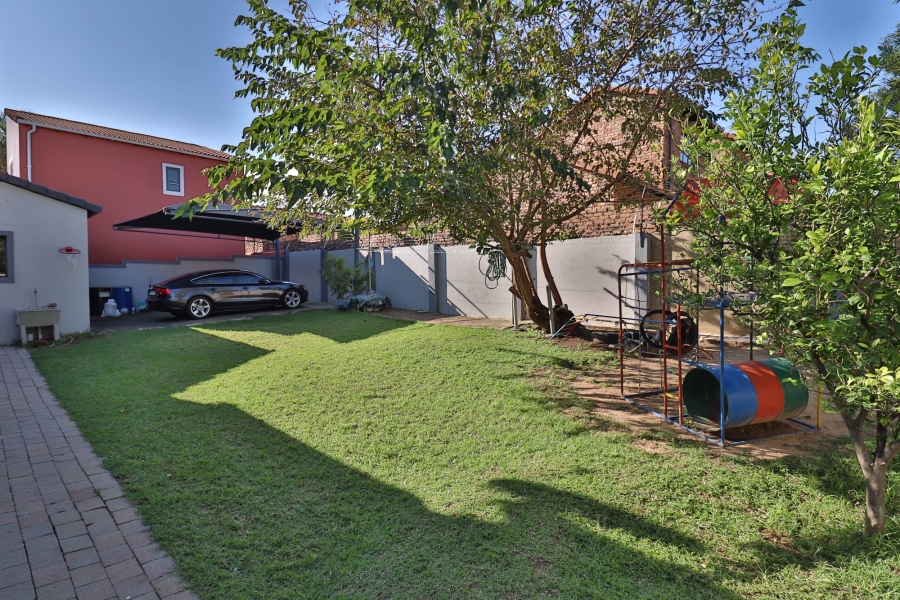4 Bedroom Property for Sale in Halfway Gardens Gauteng