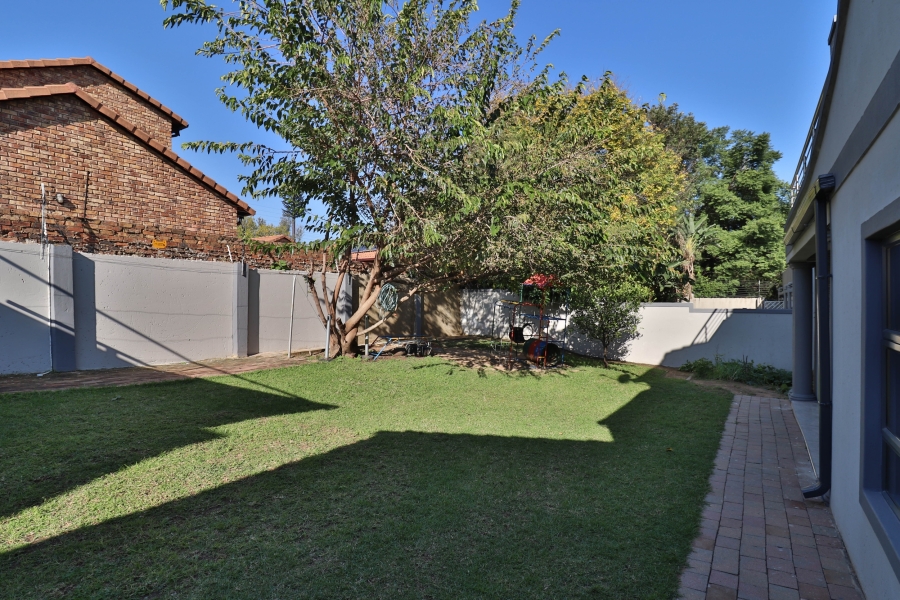 4 Bedroom Property for Sale in Halfway Gardens Gauteng