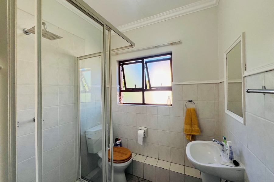 To Let 3 Bedroom Property for Rent in Bryanston Gauteng