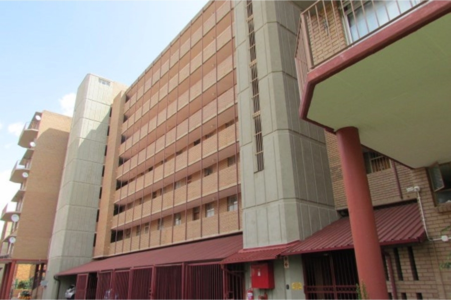 1 Bedroom Property for Sale in Wonderboom South Gauteng