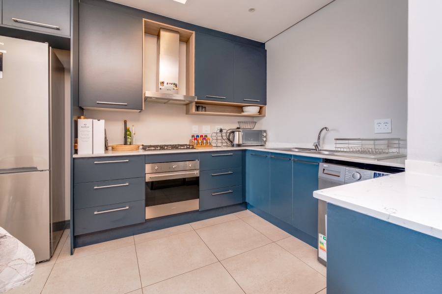 To Let 2 Bedroom Property for Rent in Bryanston Gauteng