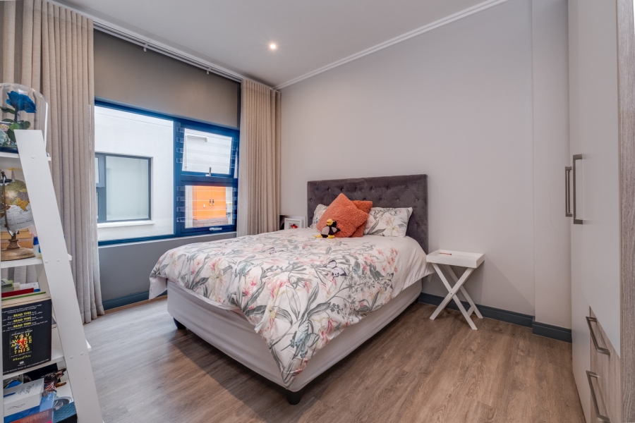 To Let 2 Bedroom Property for Rent in Bryanston Gauteng
