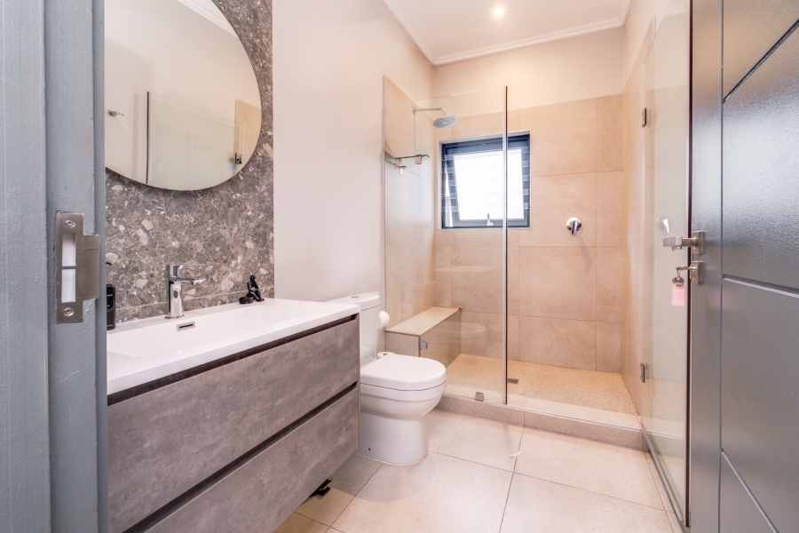 To Let 2 Bedroom Property for Rent in Bryanston Gauteng